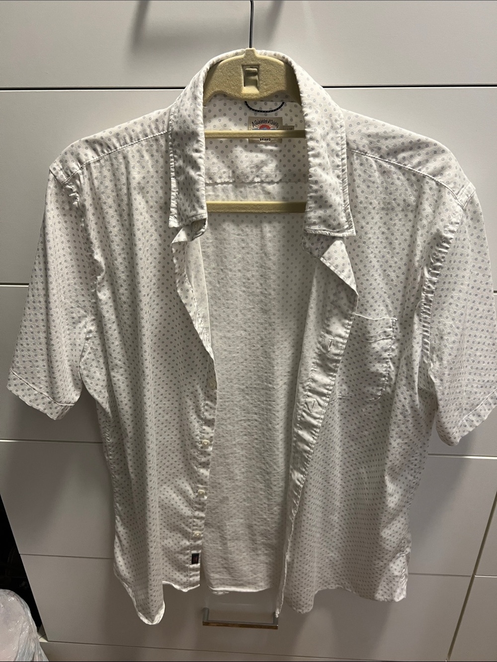 Faherty White Short-Sleeve Movement Button-Down Shirt with Micro Dot Print